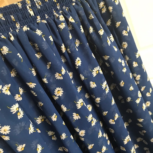 American Apparel daisy print blue chiffon a-line maxi skirt XS/S - Picture 2 of 2